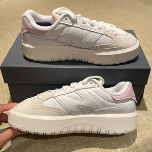 New Balance CT302, white purple, US women’s size 6
